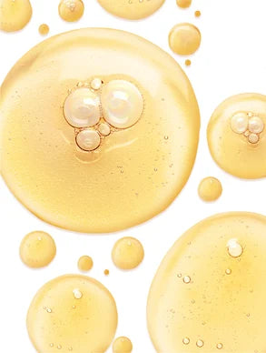 Gel antioxidante ginkgo em gotas transparentes em fundo branco, ideal para cuidados da pele