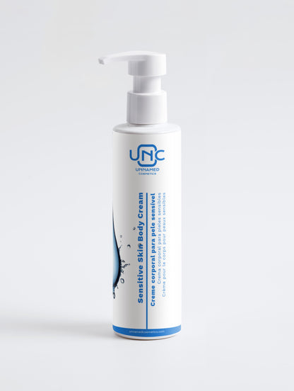Creme natural corpo pele sensível da Unnamed Cosmetics em embalagem com bomba dosadora